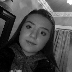 Meet your Posher, Abby